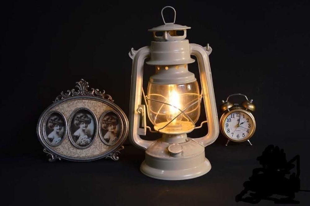 Elektryczna lampa Latarnia Naftowa Olejowa