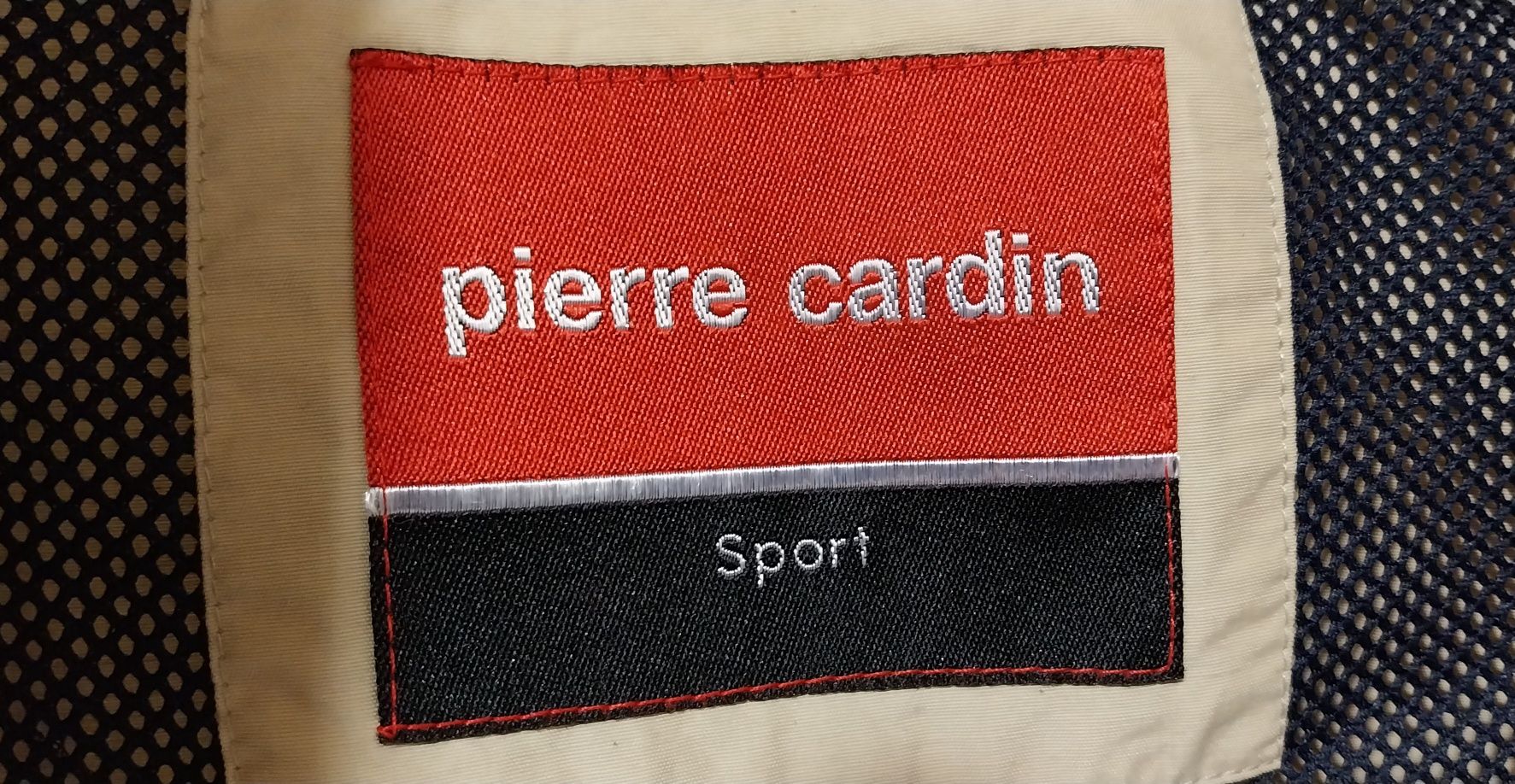 Blusão desportivo cor beje Pierre Cardin N52