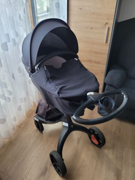 Wózek Strokke Xplory 2w1 - gondola + spacerówka + śpiworek