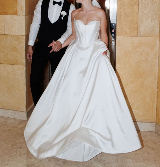Вишукане елегантне, ексклюзивне весільне плаття, сукня, дешево