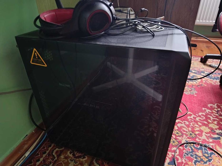 komputer gaming AMD Ryzen 7 9800X3D, 4.7 GHz, 96 MB