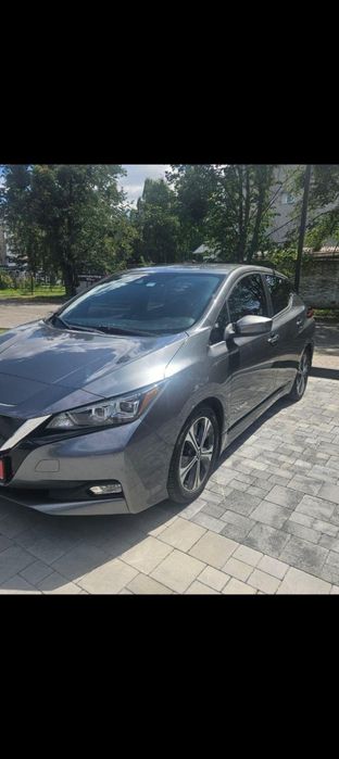 Оренда авто в оренду здам авто прокат nissan leaf