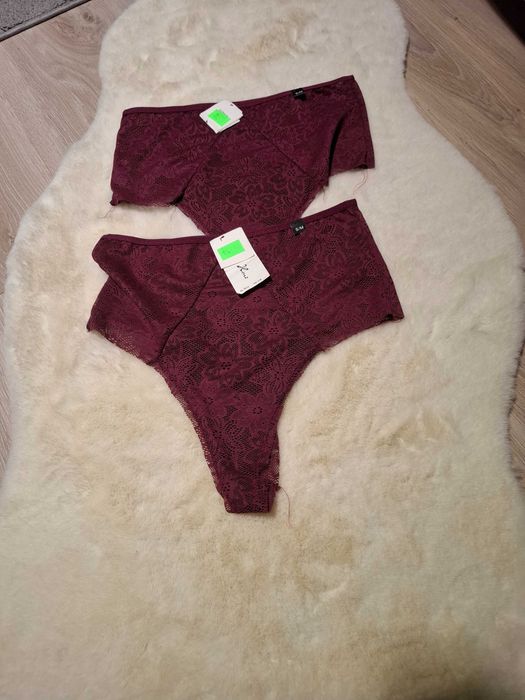 Stringi bezszwowe 2 sztuki z wysokim stanem S/M
