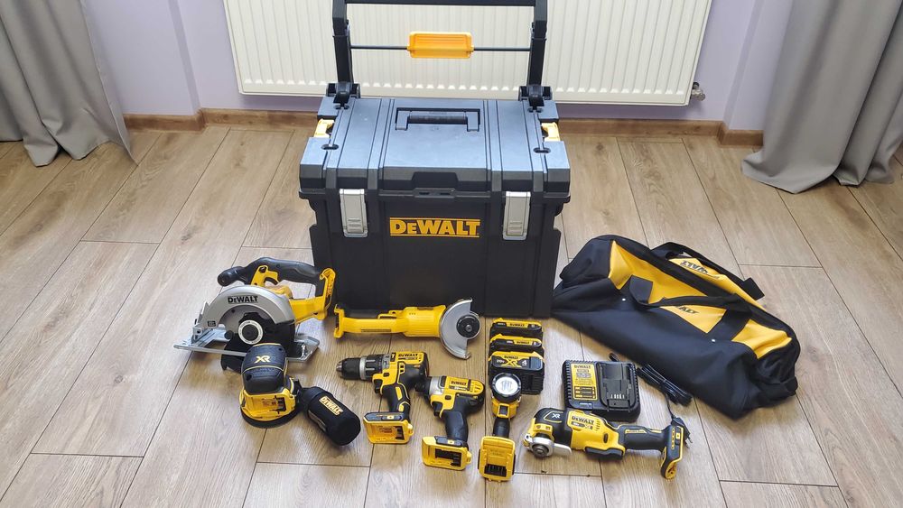 Zestaw 7 narzędzi DeWalt+ 3 baterie. Skrzynka i torba gratis!