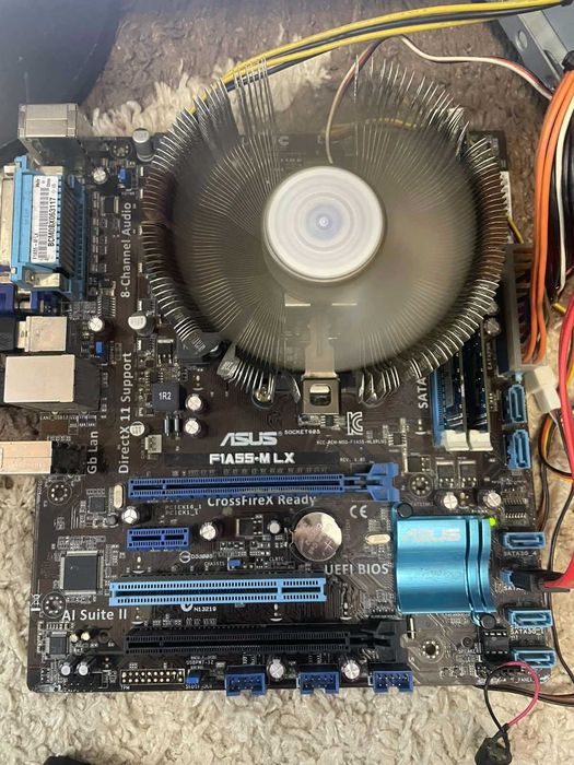 ASUS F1A55-M LX +AMD A4 -3400 + кулер Zalman+4 gb