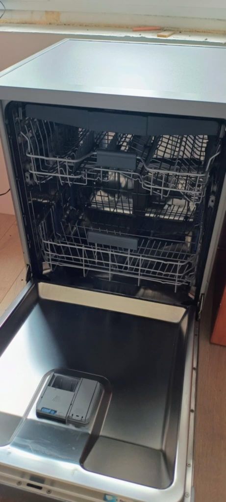 Zmywarka do naczyń Beko