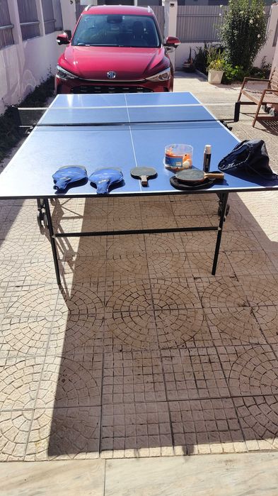 Mesa para jogar ténis de mesa ping-pong