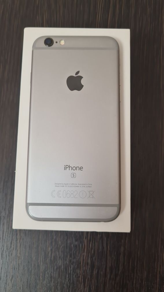 IPhone 6 S з коробкою