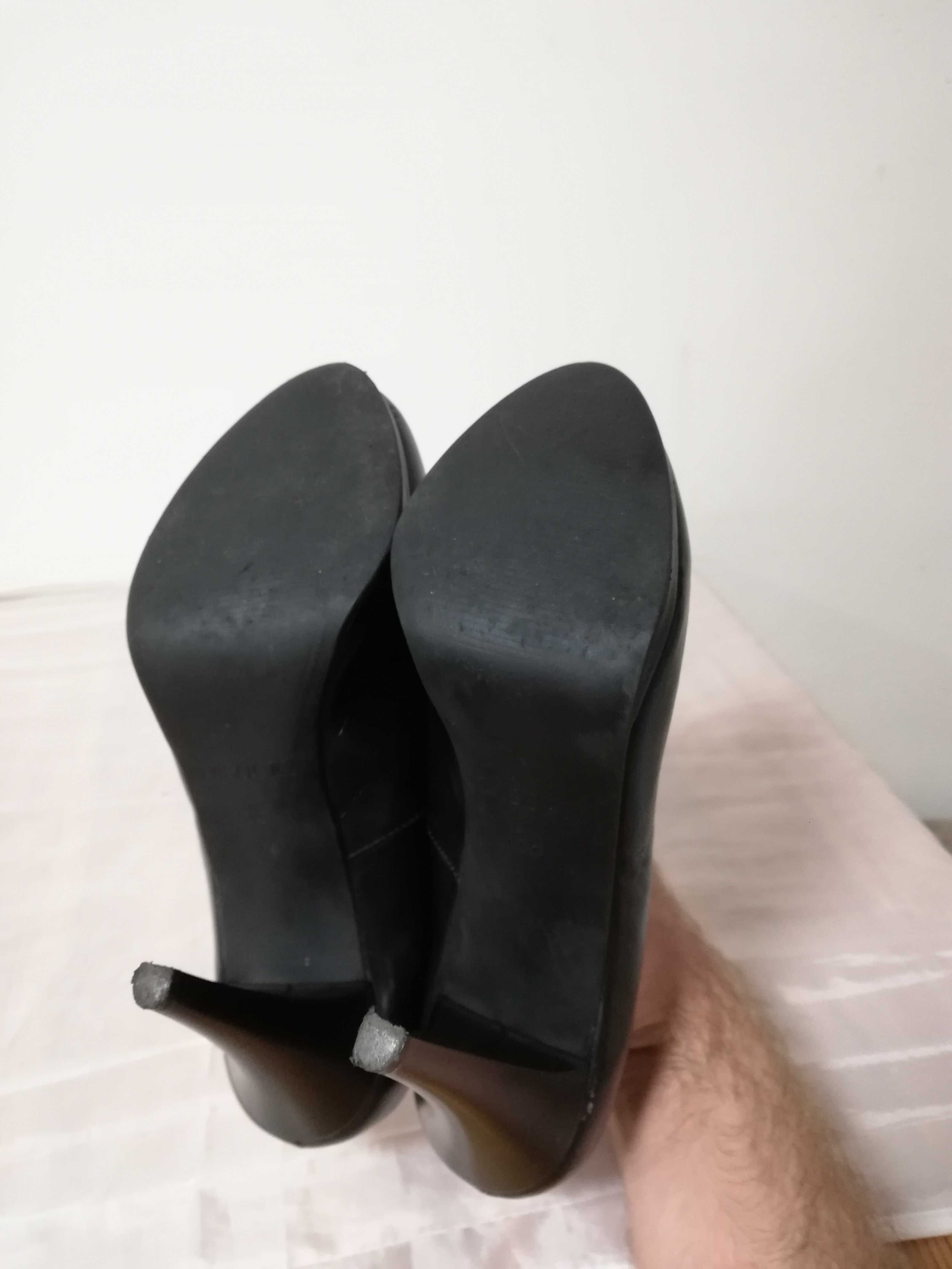 Buty czółenka szpilki skórzane Lasocki r. 38 , wkł 25 cm