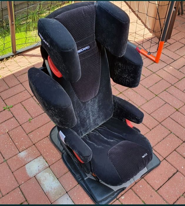 Fotelik Recaro 2.0 plus gratis
