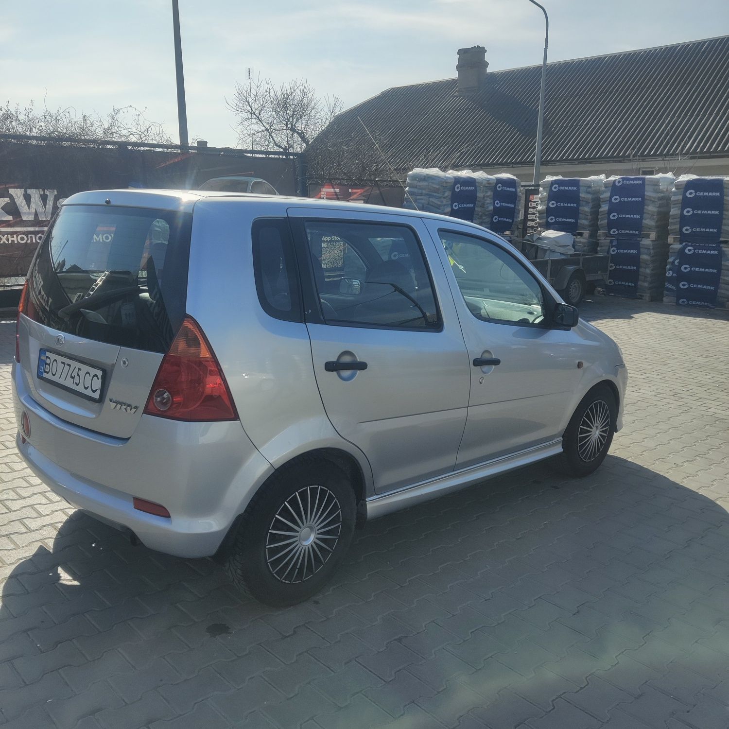 Продам легковий автомобіль