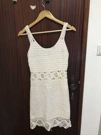 Vendo dois vestidos tipo crochet