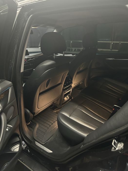 Продам BMW X5 F15