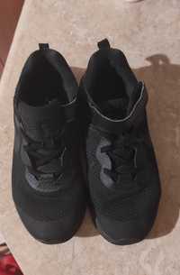 Buty Nike 34 czarne