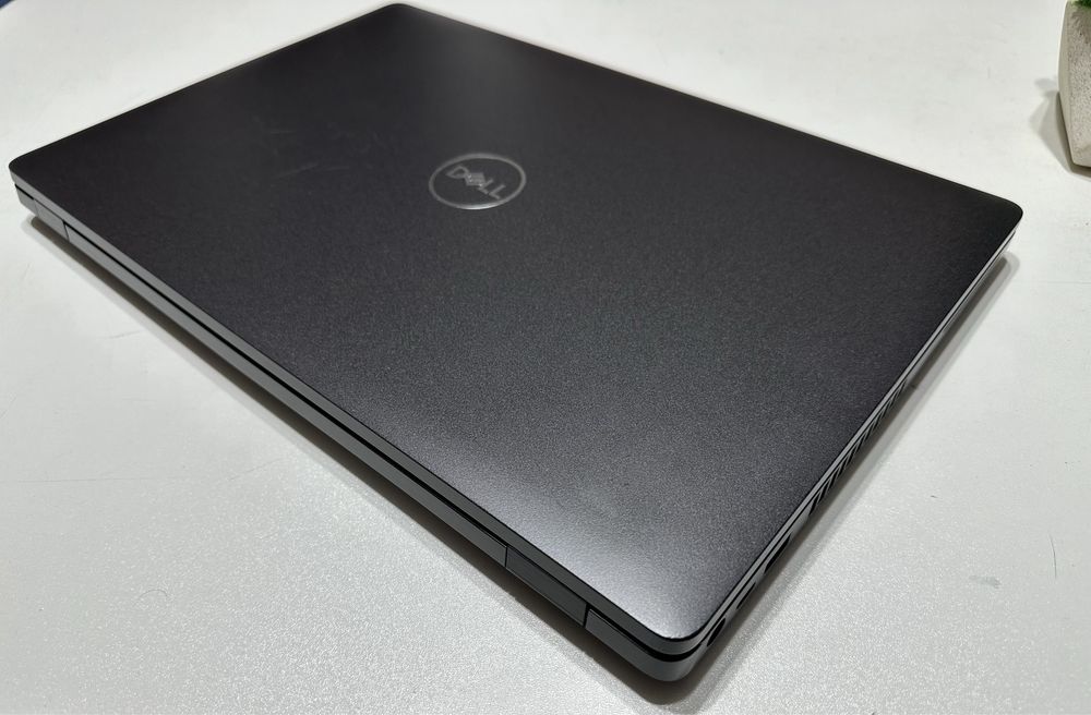 Dell Latitude 5500 15,6"FHD IPS Touch |i5-8365U |16Gb |SSD 512GbNVMe