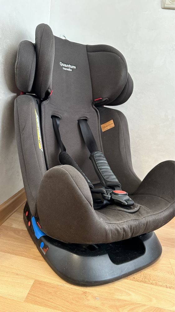 Авто крісло Quantum Carrello 9-36 кг isofix