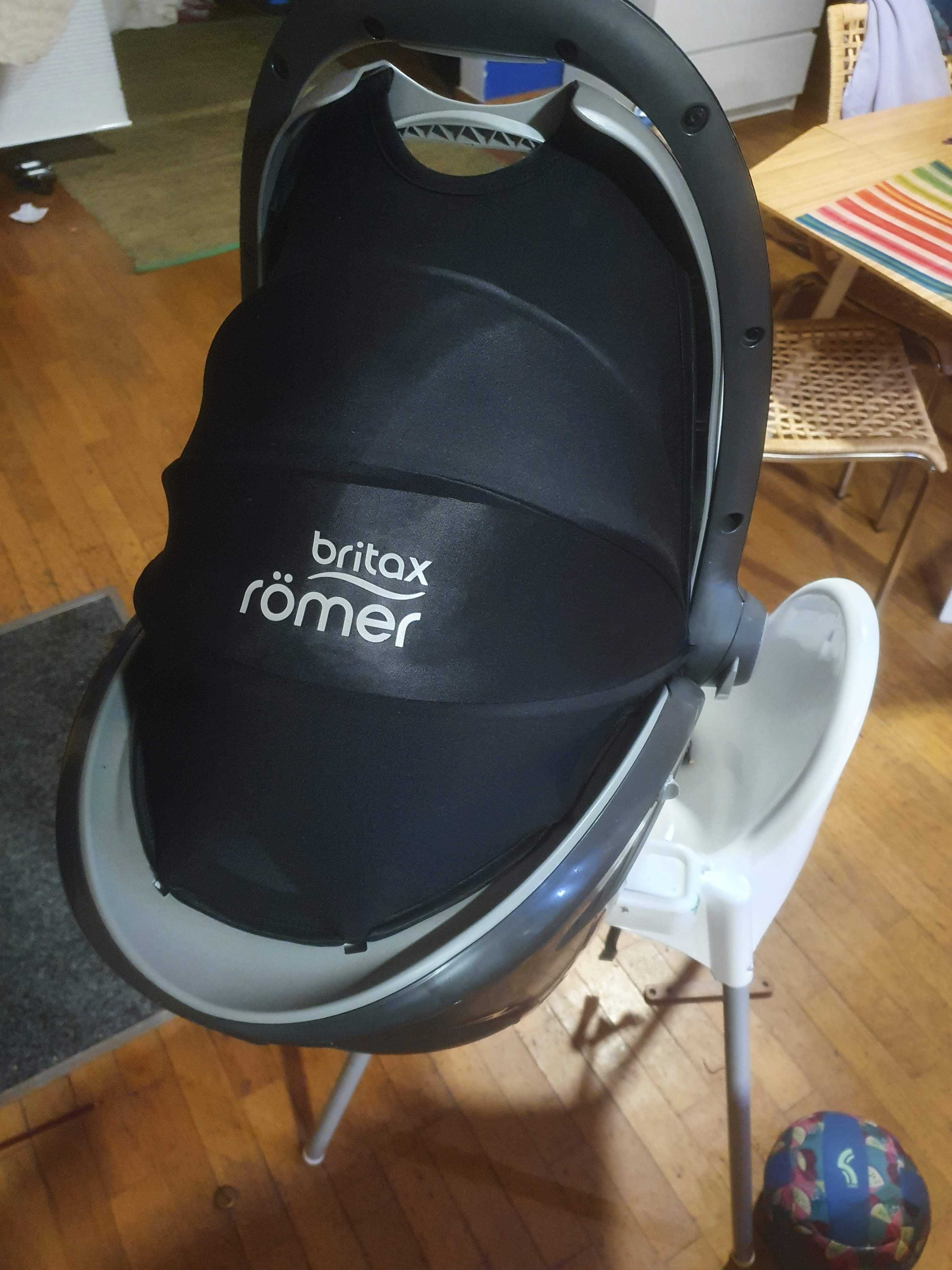 Alcofa rigída BRITAX c/ cintos p/ viagem!