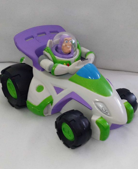 Toy Story Buzz Astral auto