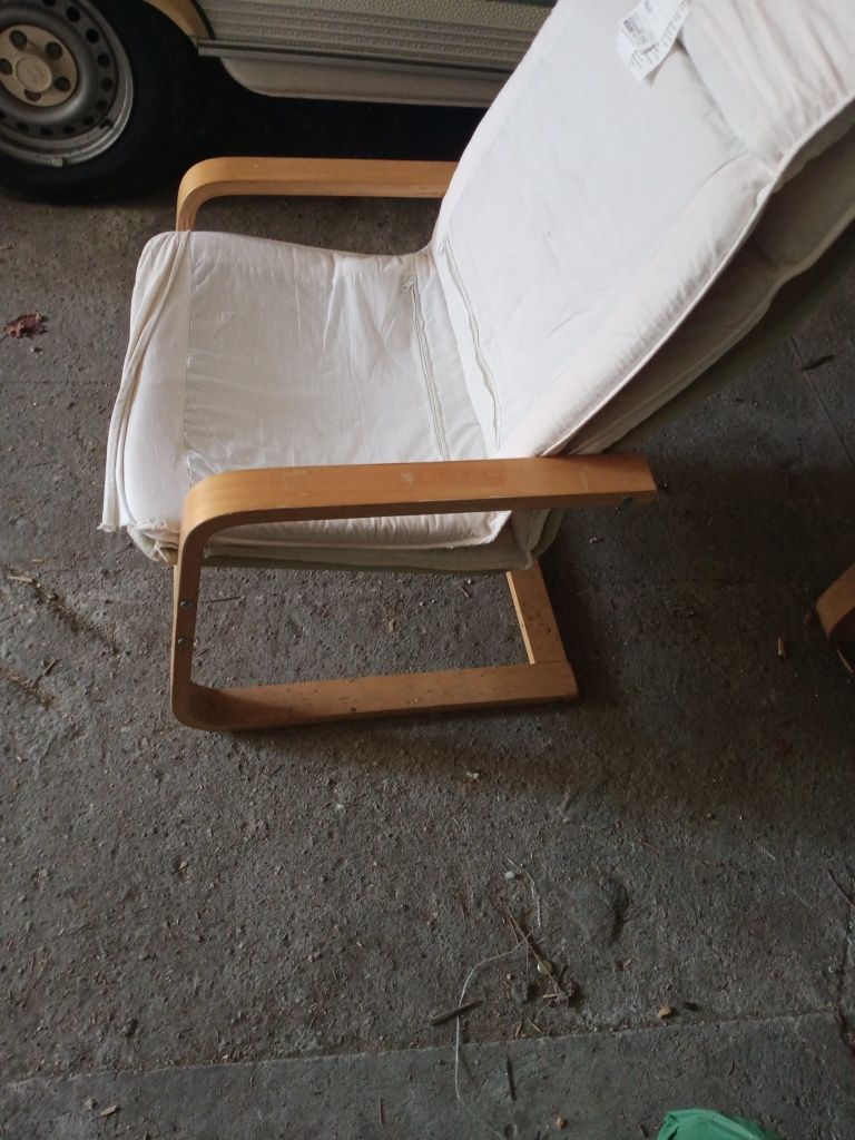 Fotele używane 2 sztuki
