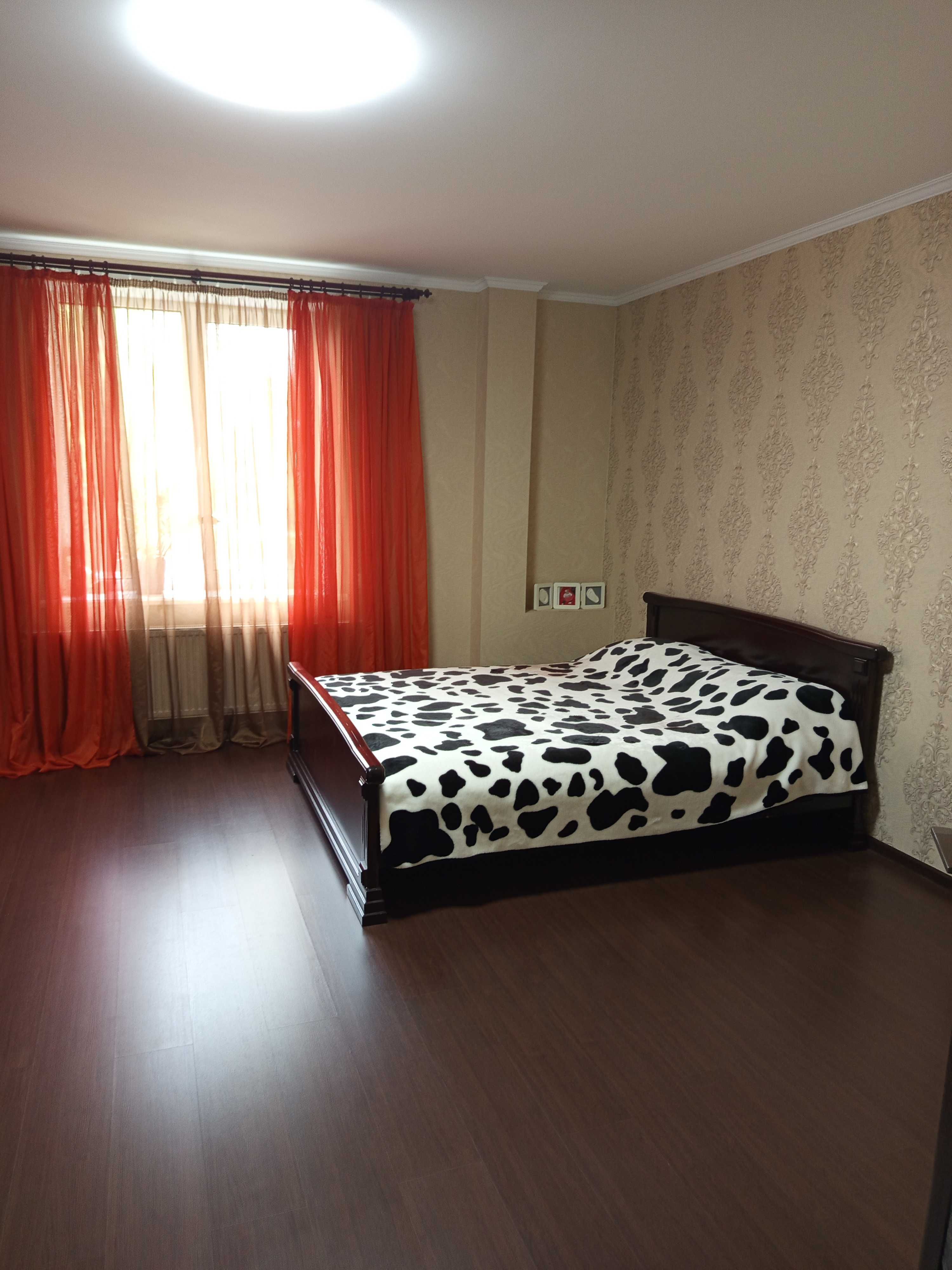 Продажа 3-комнатной квартиры 107м2 просп Александровский Масельского