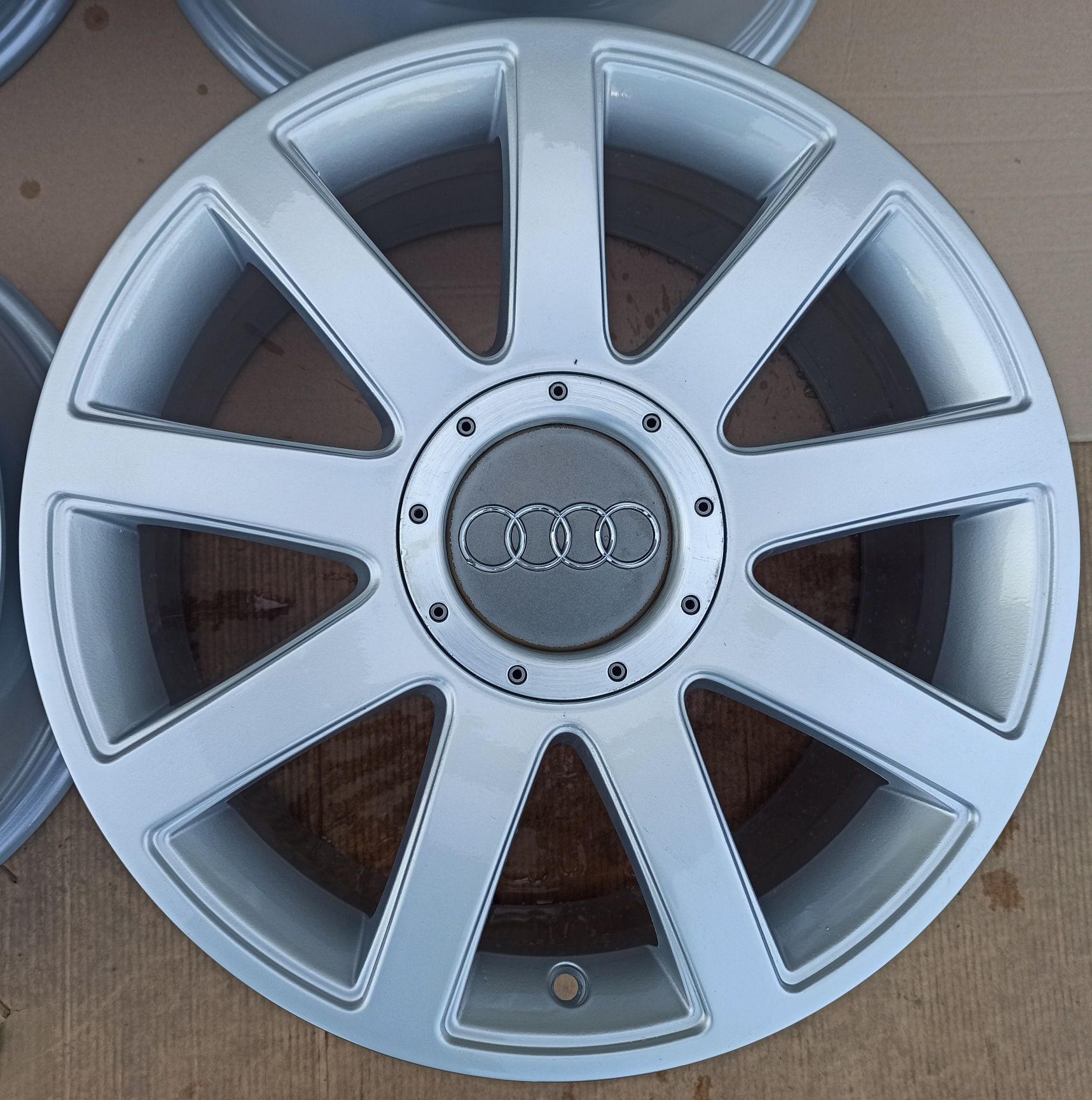 Felgi Oryginał Audi A3 S3 S-line 8L0 7Jx17 ET38 5x100