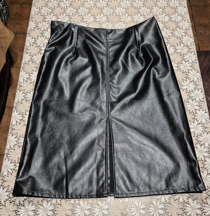 Spodnica ekoskóra 2XL