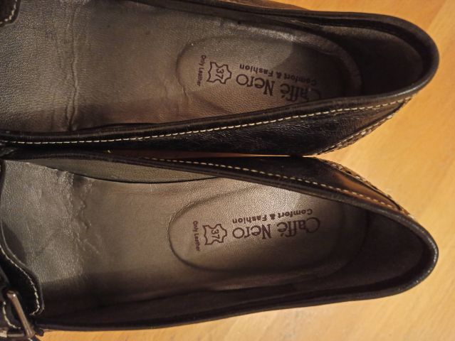 Mokasyny damskie czarne Caffé Nero.