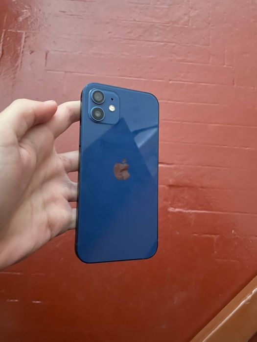 iPhone 12 на 128