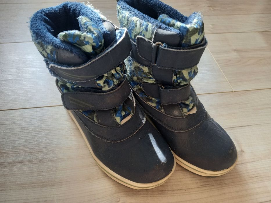 Sprzedam buty zimowe rozmiar 32