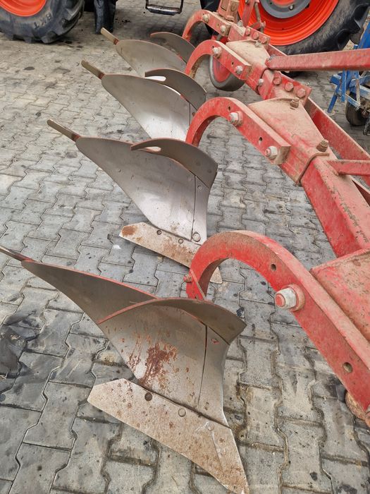 Pług 4 skibowy Vogel Noot Farmer K regulowany nordsten 2.5m  siewnik