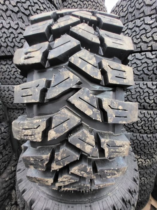Opony Equipe 235/60 R16 Climber 4x4 Wzór Maxxis Trepador
