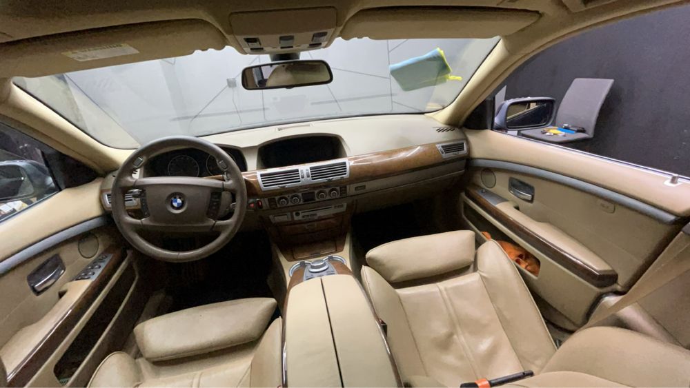 Bmw 750i e65 367km