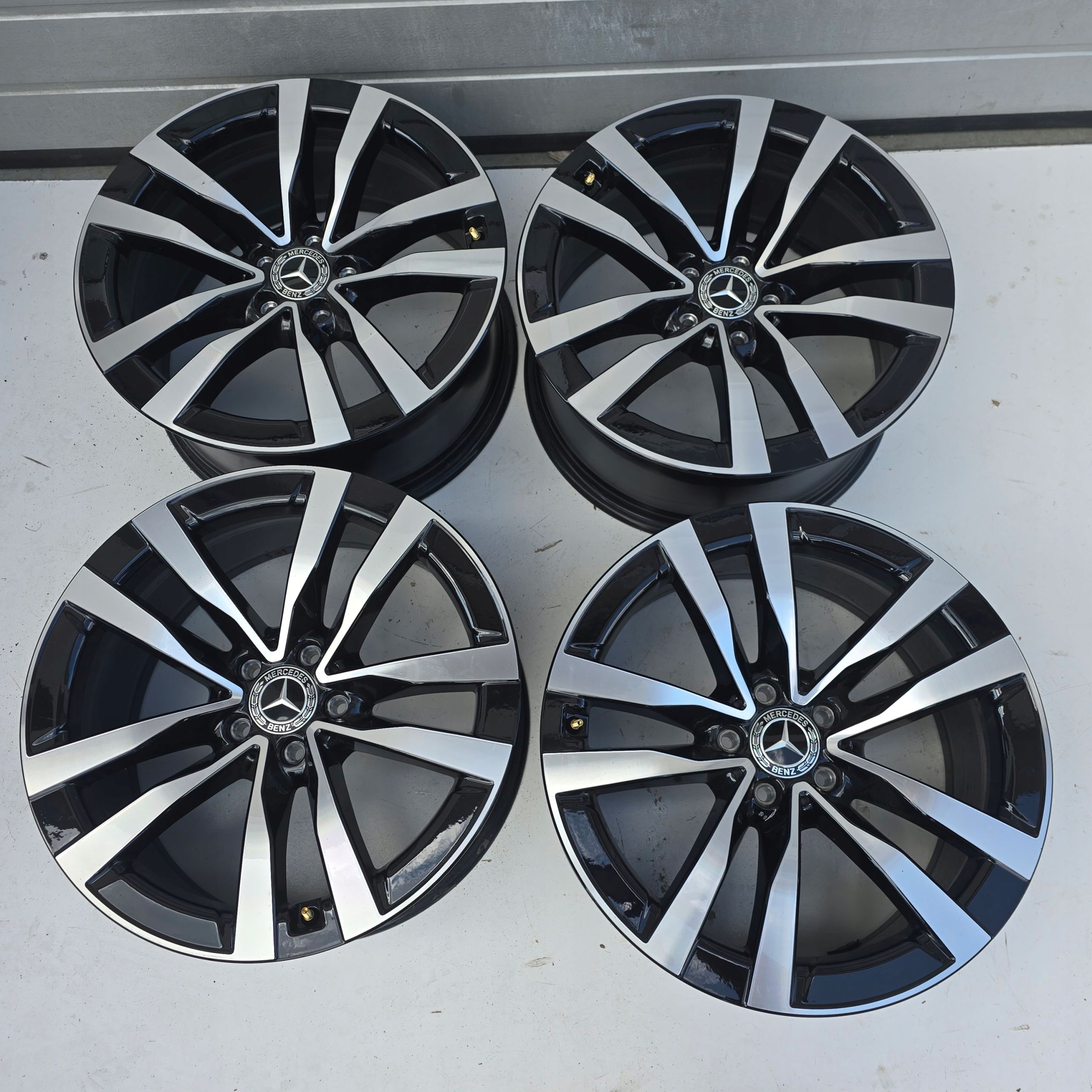 Mercedes s-klasa W223 Glc 5X112 19'' ET31.5 8.5J 4X