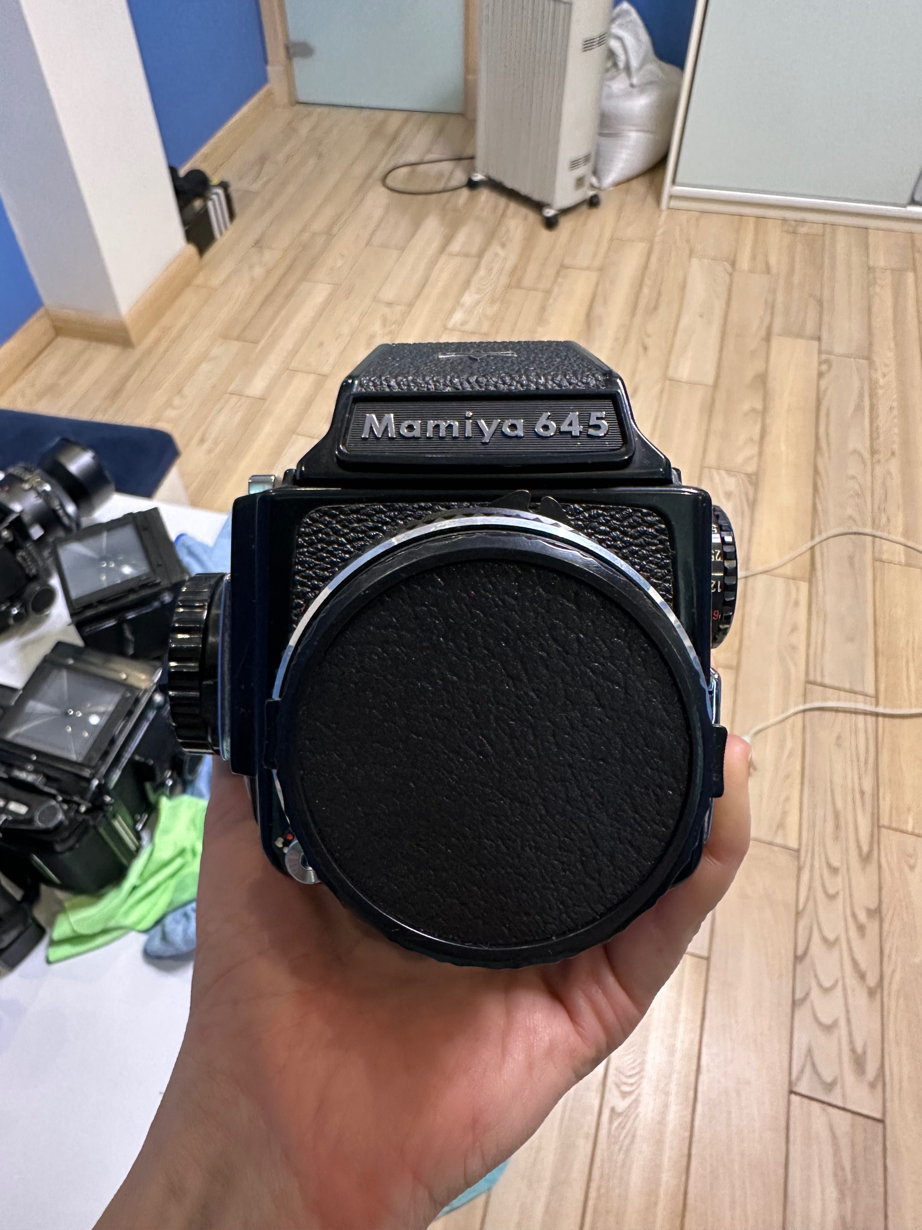 Фотоаппарат Mamiya 645 з объективом