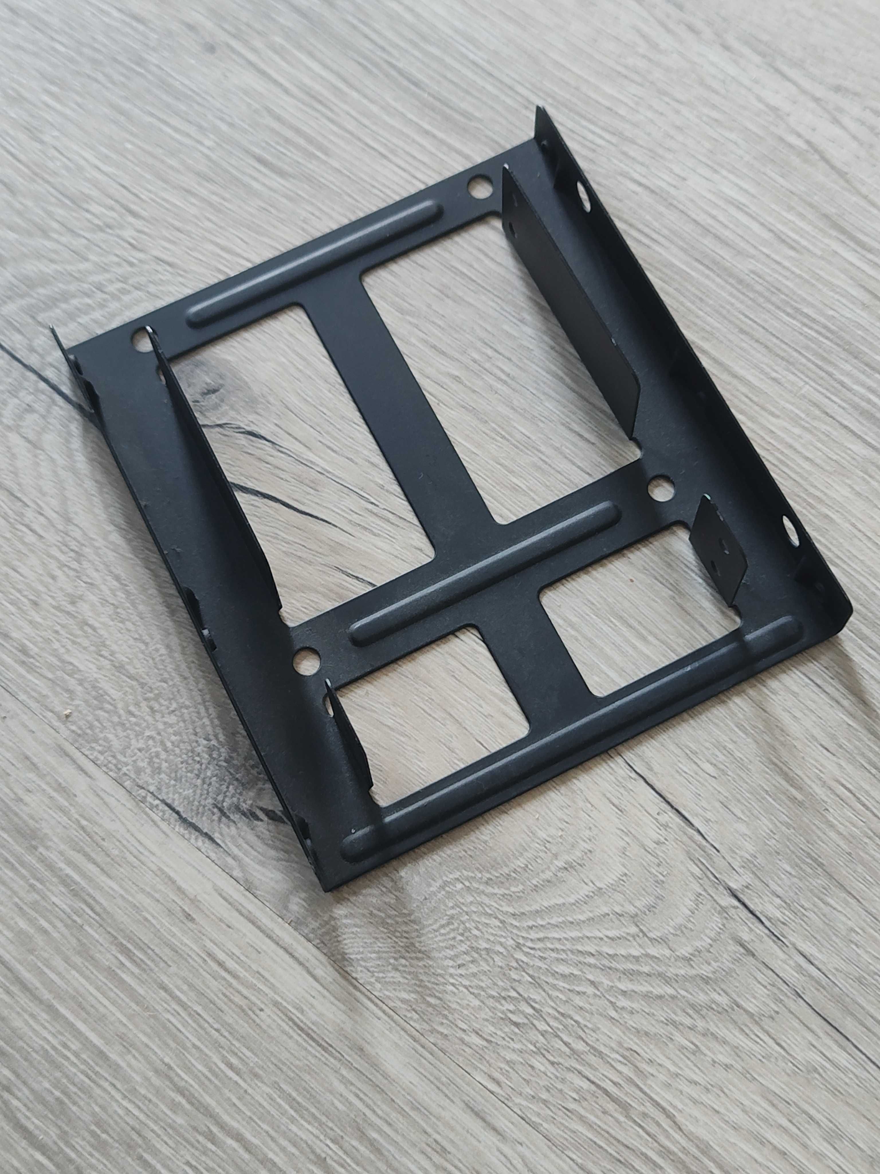 Adapter,  SANKI, KIESZEŃ do dysku SSD, HDD - 3.5" do 2.5" różne modele
