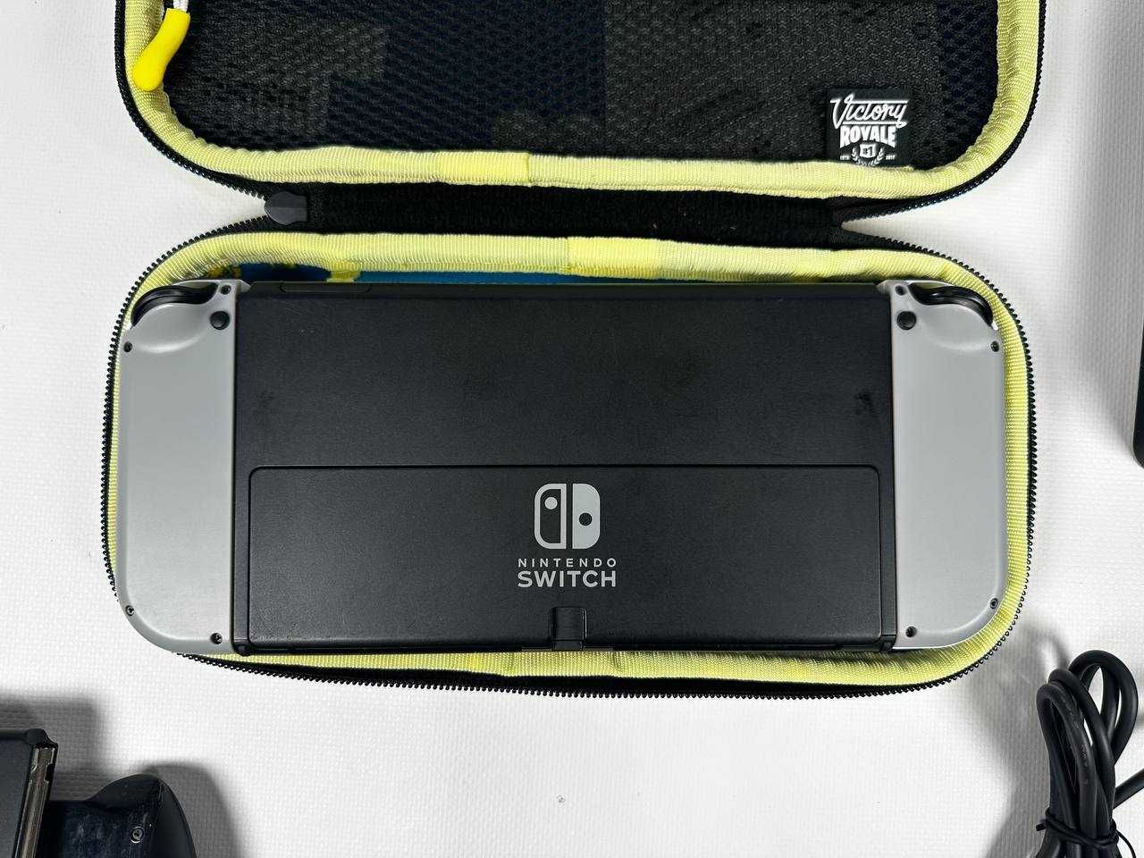 Ігрова консоль Nintendo Switch OLED