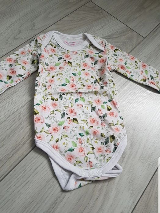 Nowe body w kwiaty Rossmann