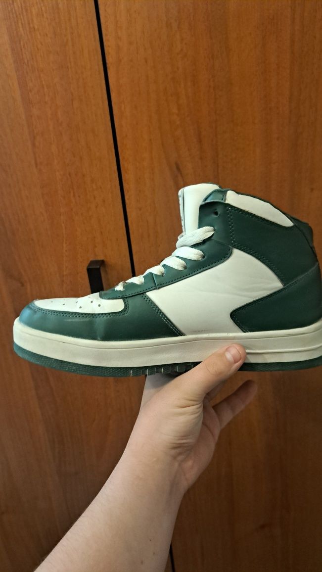 Buty  typu high  zielono białe rozm. 41