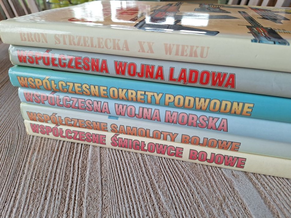 Broń, okrety podwodne, samoloty, śmigłowce - seria 6 wydań albumowych