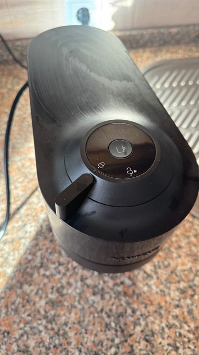 Máquina café Nespresso Vertuo