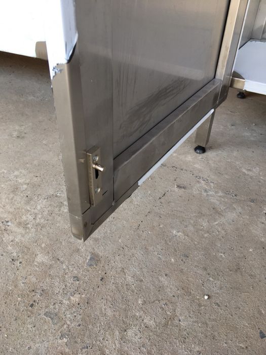 Стелаж Шафа нержавійка з дверками тумба