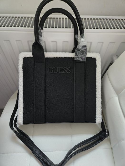 Torebka guess futerko