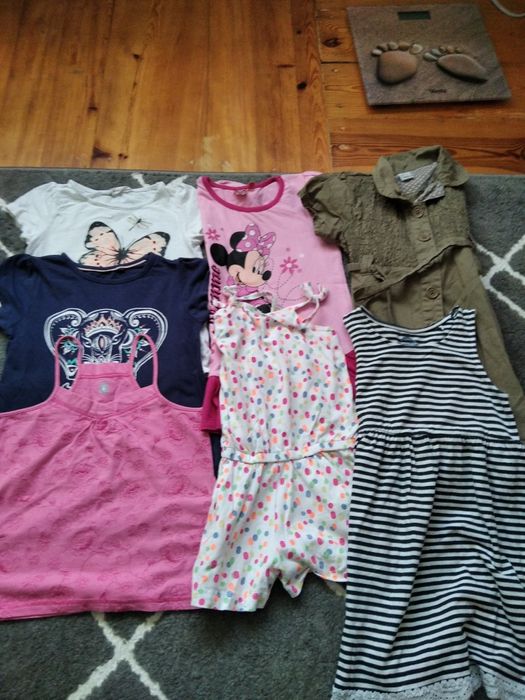 Paka ubrań dla dziewczynki 110/116