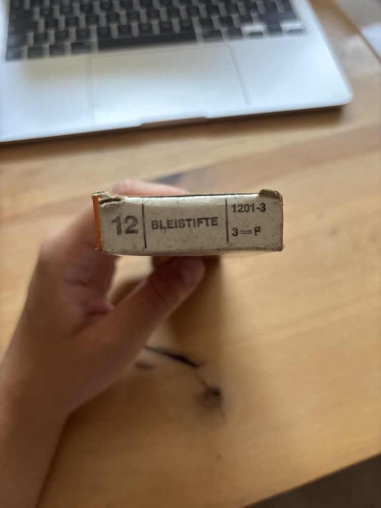 10 lápis Faber Castell
