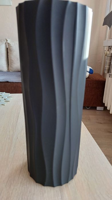 Wazon plastikowy nietłukący na kwiaty wys.25cm