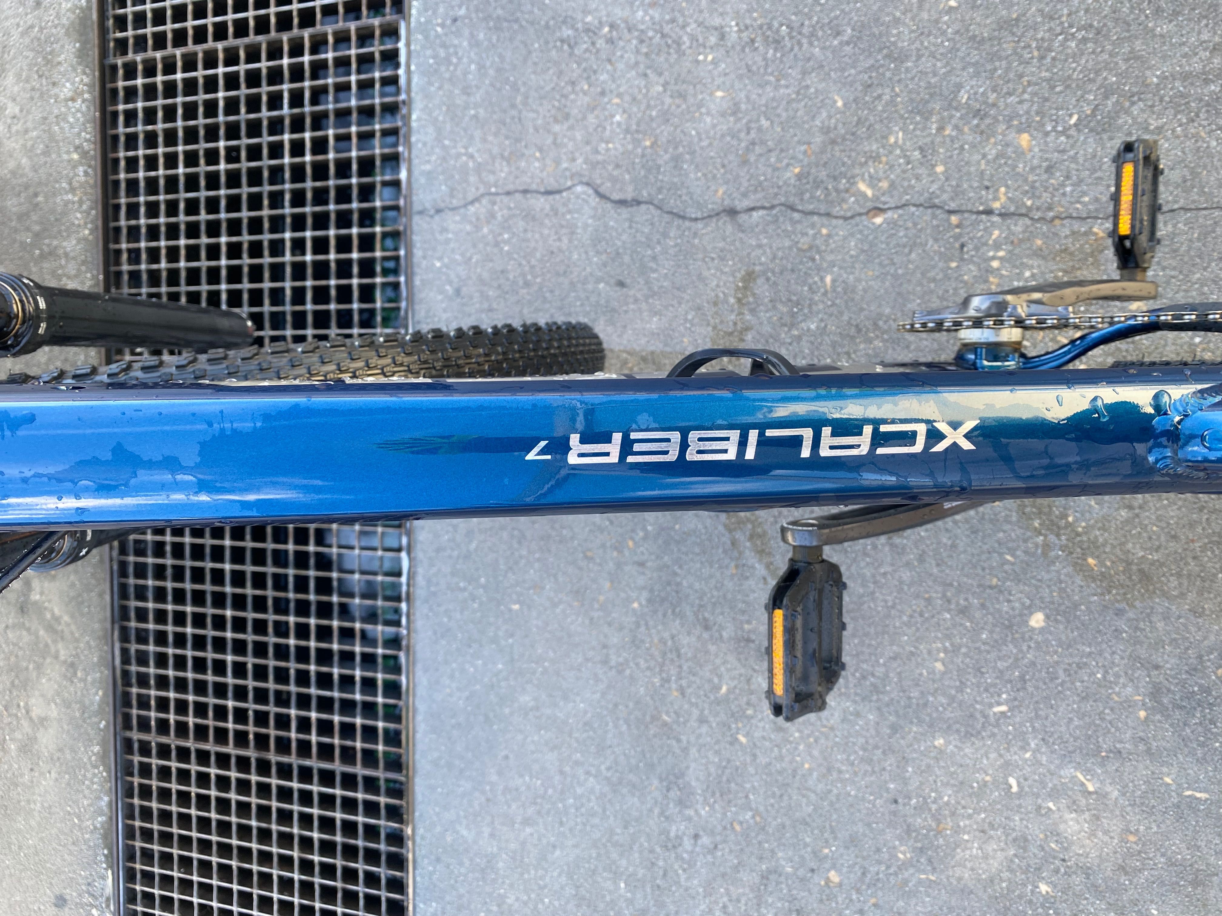 Bicicleta Xcaliber 7
