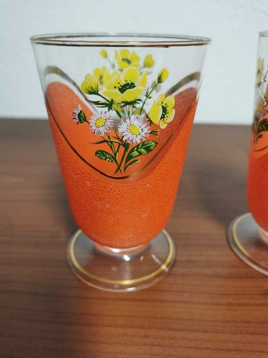 Copos Vintage - Pintados Mão - Estado Novo