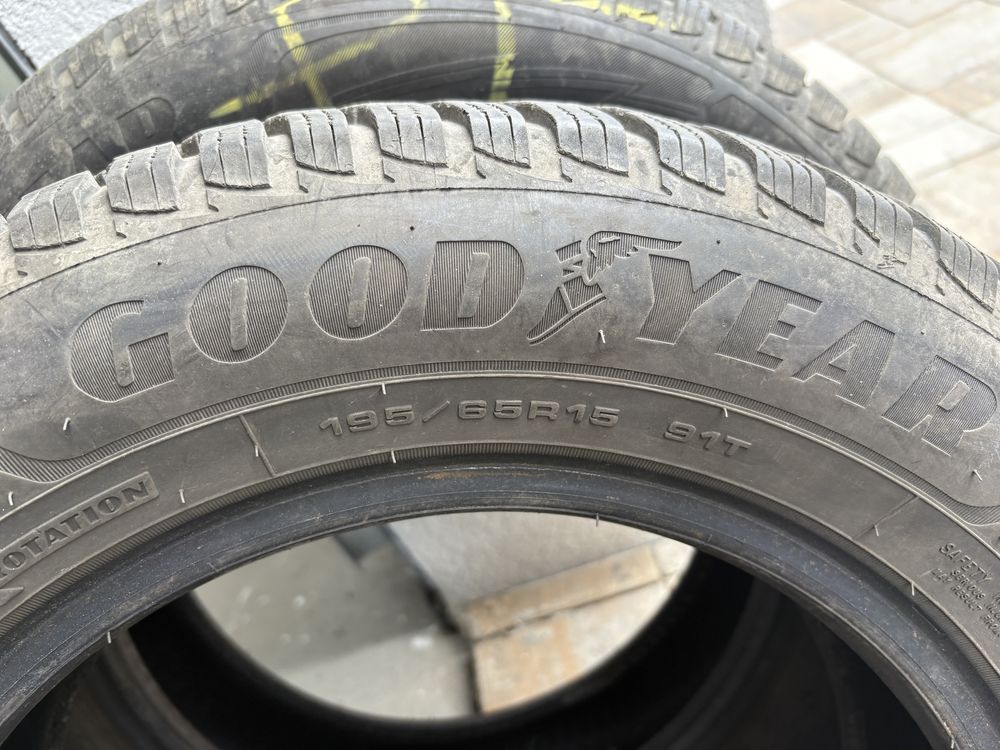 Opony zimowe GOODYEAR