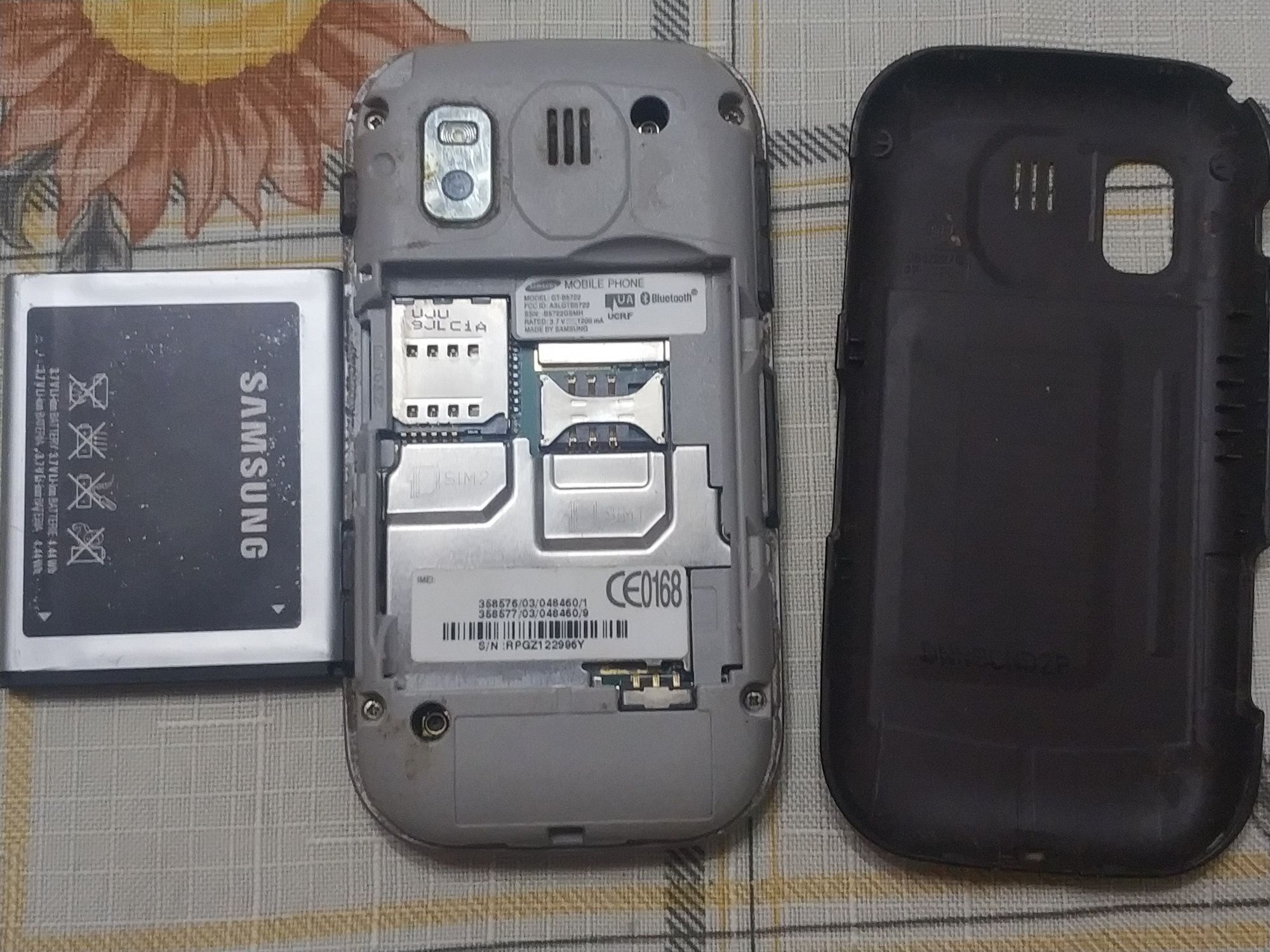 Мобільний телефон Samsung B-5722