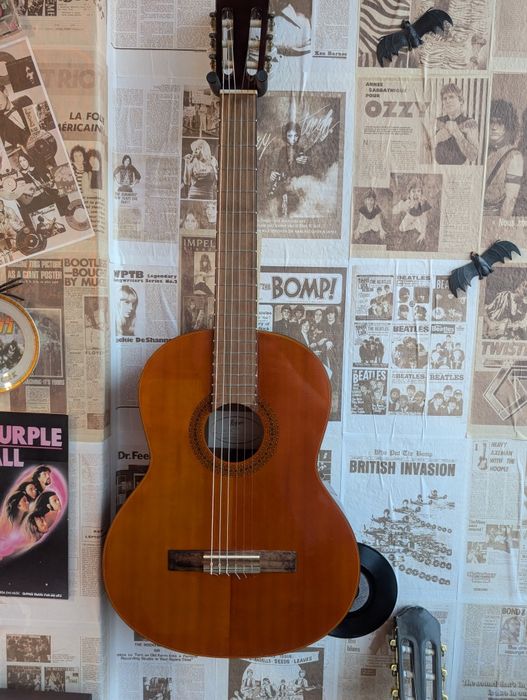 Piękna Gitara klasyczna Hofner pełnowymiarowa